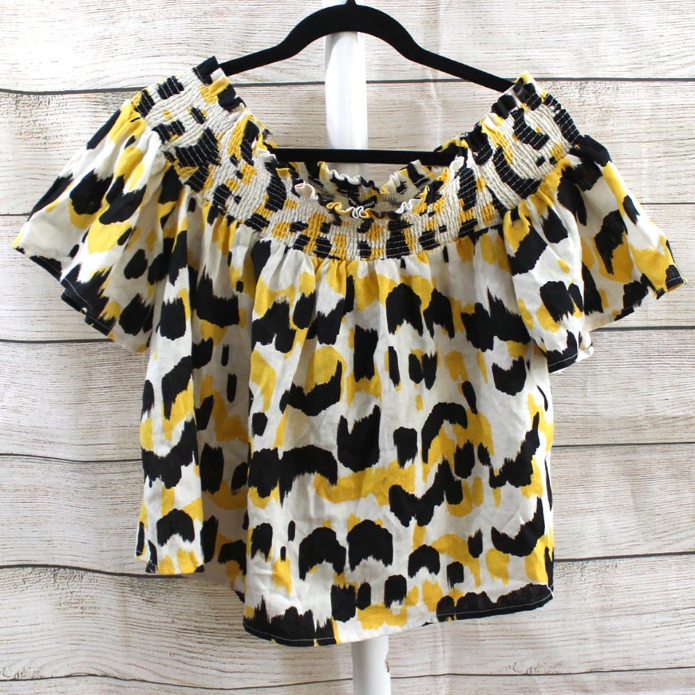 WHO WHAT WEAR Short Sleeve Smocked Top, Yellow & Black
